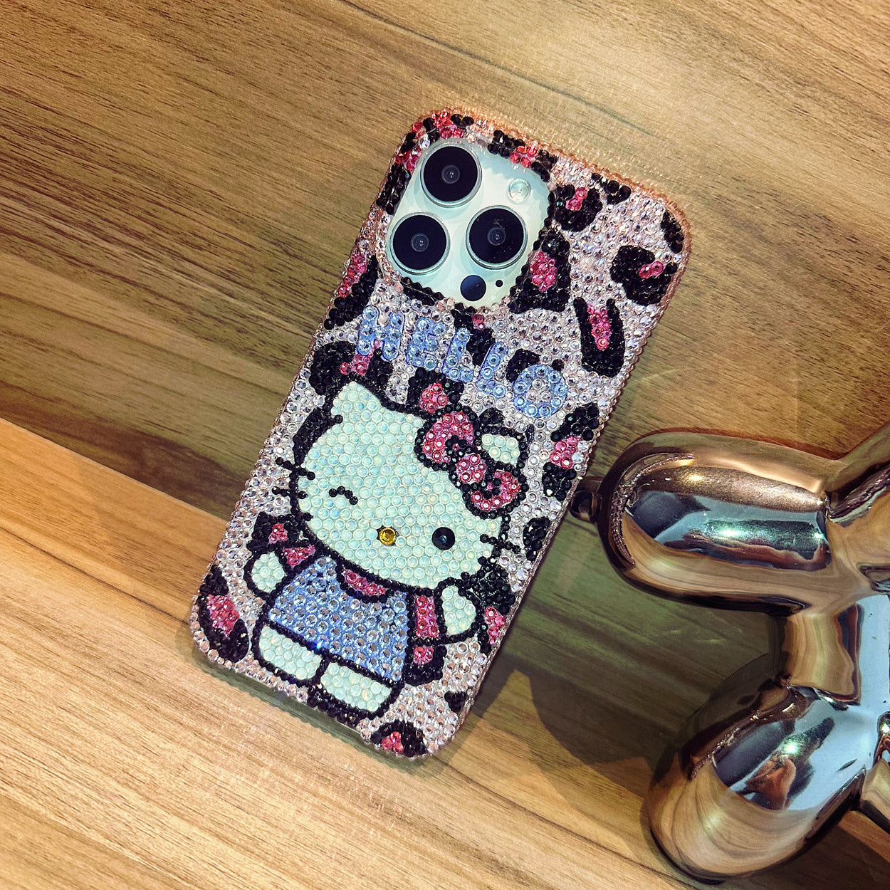 Handmade iPhone Case Luxury Bling Rhinestone Leopard Hello Kitty Case – iCase1Shop Handmade iPhone Case Luxury Bling Rhinestone Leopard Hello Kitty Case – iCase1Shop