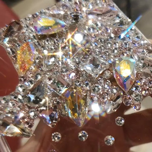 Handmade iPhone Case Luxury Bling Rhinestone Minimalist Heart with Lanyard