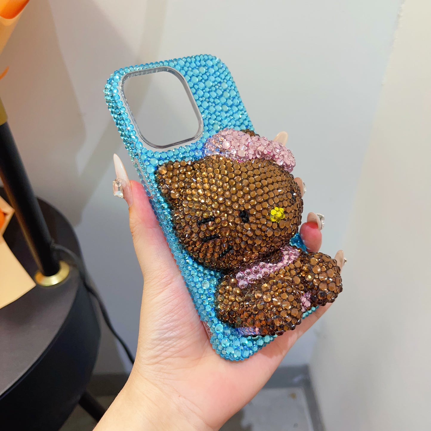 Summer Tan 3D Hello Kitty Gorgeous Bling Rhinestone For iPhone Case