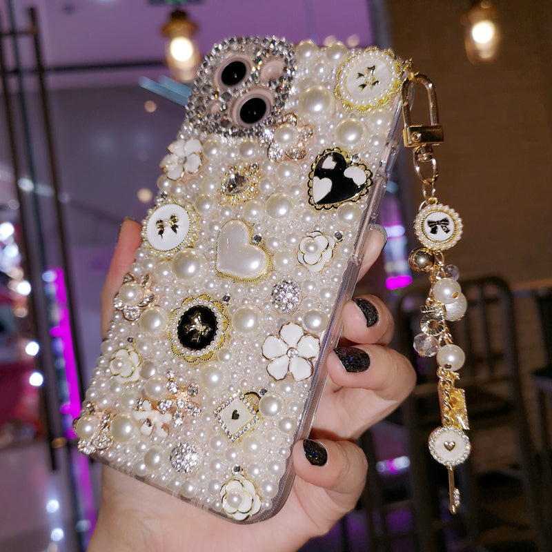 Handgemachte iPhone Hülle Elegance Pearls &amp; Fashion Charms Back Case