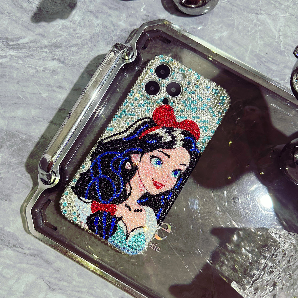 Handmade iPhone Case Luxury Bling Rhinestone Beautiful Snow White Back Case