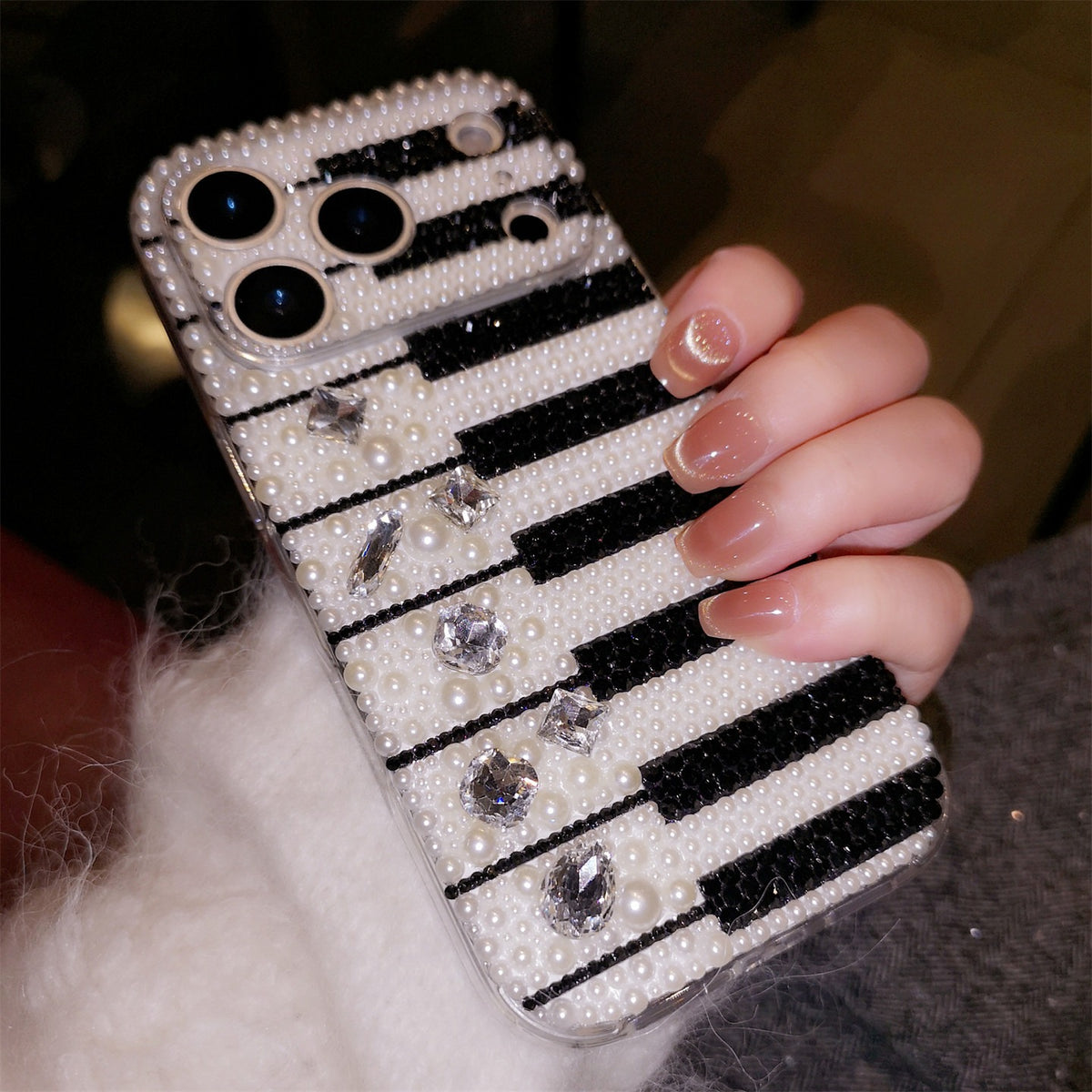 Handmade Phone Case Elegance Pearl Piano Keys For iPhone