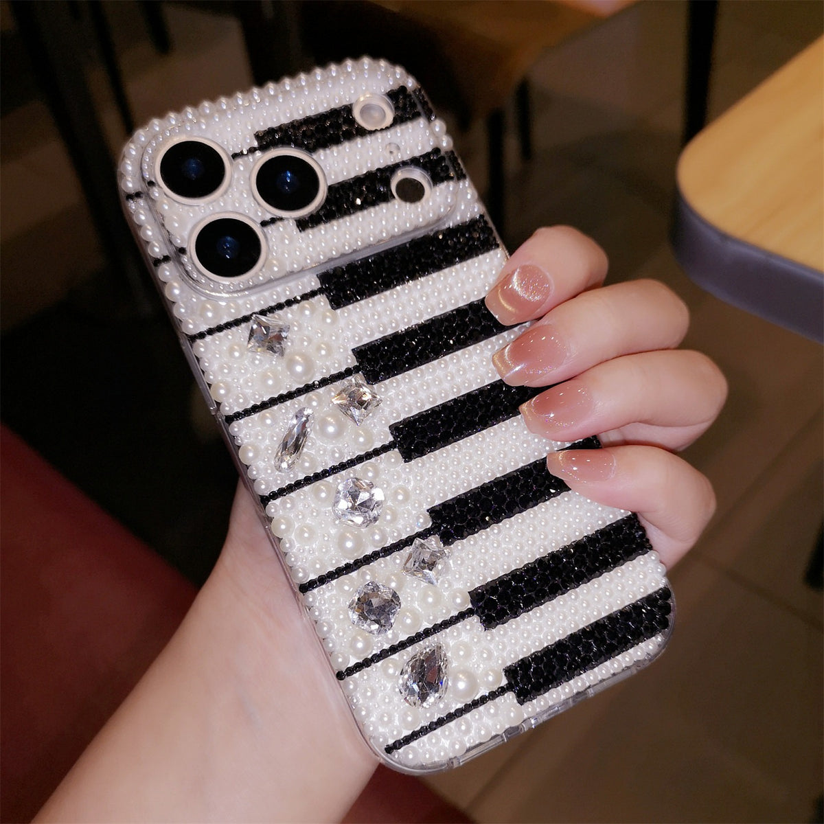 Handmade Phone Case Elegance Pearl Piano Keys For iPhone
