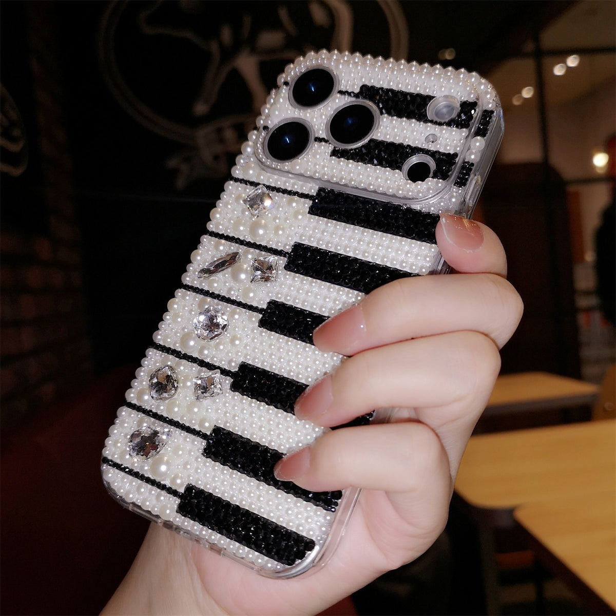 Handmade Phone Case Elegance Pearl Piano Keys For iPhone